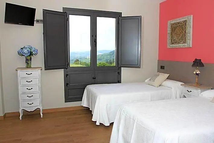 Albergue Restaurante Casa Herminia-1
